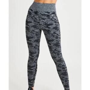 AYBL Womens Evolve Camo Gray Seamless Leggings Size XS